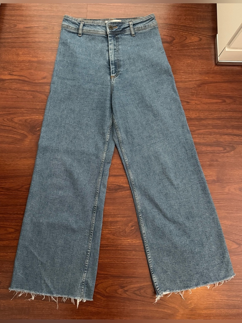 Zara Jeans